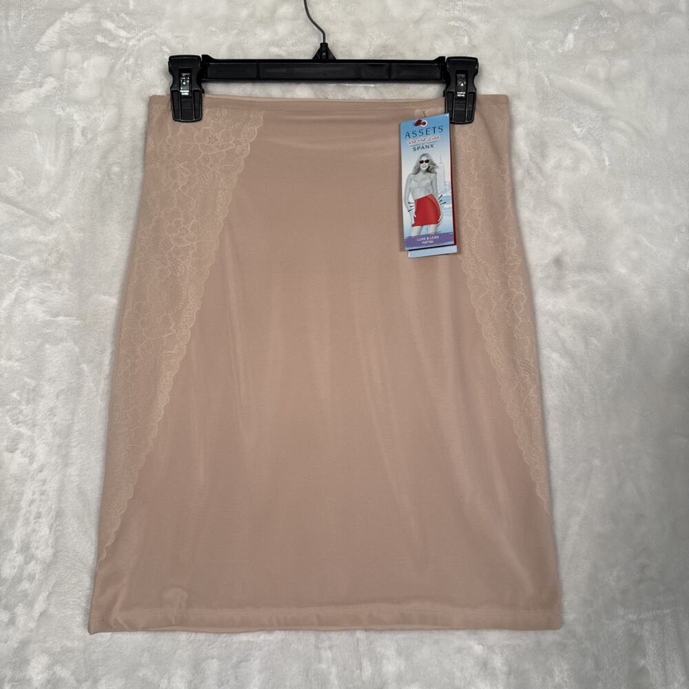 Sz 1X ASSETS SPANX Luxe Lean Half Slip Super Control Skirt Nude Rose Dust Womens